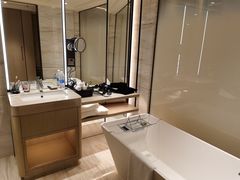 -深圳彭年万丽酒店