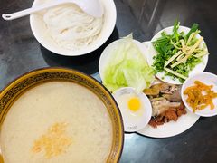 -桥香园云南过桥米线(金马碧鸡店)