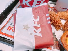-肯德基(南京站A2检票口楼上)