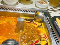 -海底捞火锅(曼巴特广场店)