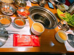 -老炉家木炭烤肉(长江国际店)