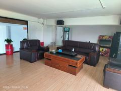 -胜骏行 超跑豪车维修养护中心(金港汽车公园店)