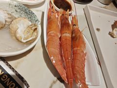 -雍容荟活帝王蟹活龙虾自助(苏宁旗舰店)