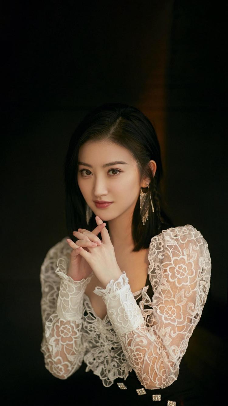 0 环境 : 5.0 服务 : 5.0 环境不错,东西很好,服务质量好,值得去