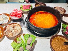 -贵府酸汤牛肉火锅·贵州老字号(飞山街店)