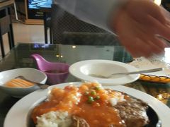 -豪客来牛排(府河店)