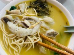 -明呈黄鱼面馆(斜土路店)