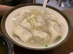 荠菜馄饨-鑫震源·苏式大虾生煎(彩香店)