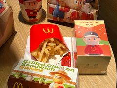 -麦当劳(杭州西湖银泰百货店)