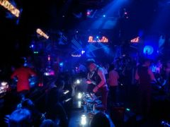 -A8 music club(宁波店)