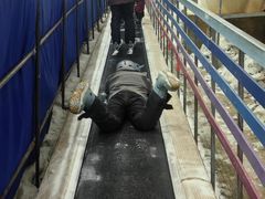 -乔波室内滑雪场