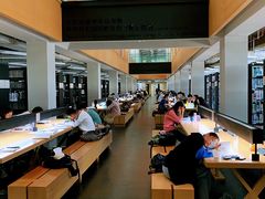 -汕头大学-图书馆