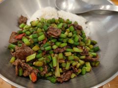 孜然牛肉盖码饭-霸碗盖码饭(长沙星沙吾悦店)