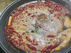 -黄潇洒老火锅(九眼桥宏济巷店)