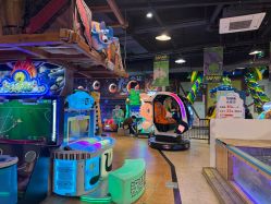 -卡通尼·Safari非洲探索乐园·生日会(金桥国际商业广场店)