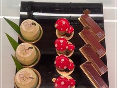 -Salon de The de Joel Robuchon(外滩18号店)