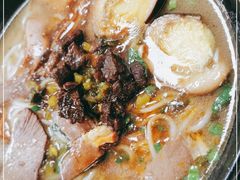 -花溪巷牛肉粉(泉城路店)