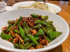 本地辣椒炒肉-渔乡米香·剁椒鱼头(四方坪店)