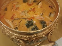 -玖月时尚泰式餐厅