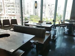 靠窗位-大头椰·海南椰子鸡火锅(思明万象城店)