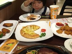 -菲滋意式餐厅(金华银泰城店)