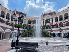 -佛罗伦萨小镇广佛名品奥特莱斯(疏港路店)