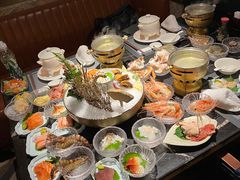 -半岛翡丽海鲜自助餐厅(观风亭店)