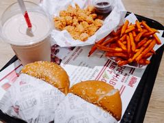 -The Habit Burger Grill 哈比特汉堡(爱琴海店)