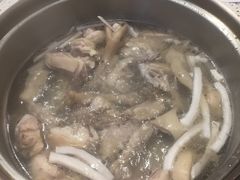 -椰子营·椰子鸡火锅(万象里店)