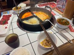 -热火朝天鲜切牛肉火锅(南强街巷店)
