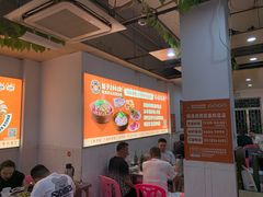 -胡须佬鸡煲四季火锅店(石厦西村直营店)