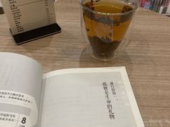 -钟书阁(群光广场店)