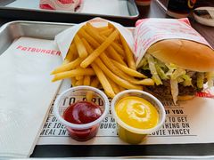 -FATBURGER 特富客汉堡(外交公寓店)