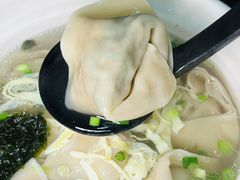 -莱莱小笼·乔艾