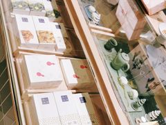 -阮大兴糕团(杭州西湖银泰百货店)