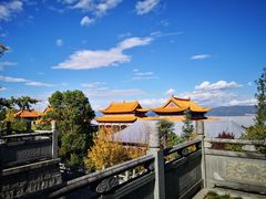-三塔倒影公园