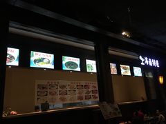 -三亚湾红树林度假酒店美食街