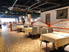 大堂-巴扎美食·新疆菜·西域歌舞表演餐厅(新疆大厦店)