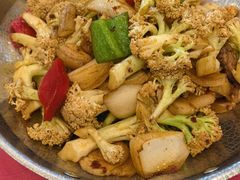 -侬佳蒸菜馆(听潮店)