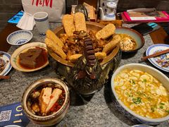 地锅小公鸡-南京大牌档(青岛万象城店)