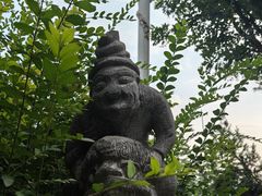 -悟空山宿陨石私汤温泉酒店(神舟大道地铁站店)