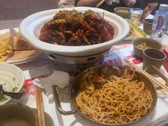 -肥肥虾庄·金牌油焖大虾(汉口城市广场店)