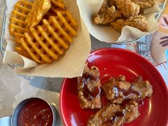 -必胜客(港悦广场店)