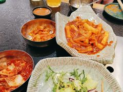 -臻牛烤肉