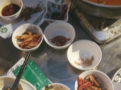 -禄婶鸡煲·打边炉