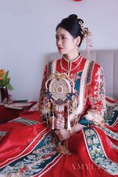 -艾米丽婚纱礼服