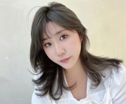 -十六番发型师事务所