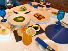 芦笋浓汤配柠檬及绿色茴香-AZUR聚(香格里拉饭店)