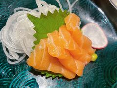 -泓炙颐凤鲜海鲜火锅料理(桐乡店)