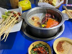-马路边边·成都串串(翠柏路店)